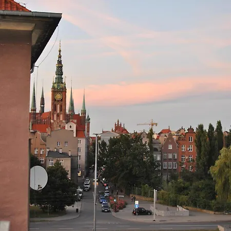 Raven House Gdansk- Nowoczesny Przy Samym Centrum Gdanska