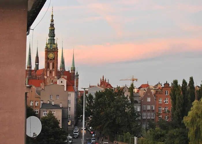 Raven House Gdansk- Nowoczesny Apartament Przy Samym Centrum Gdanska